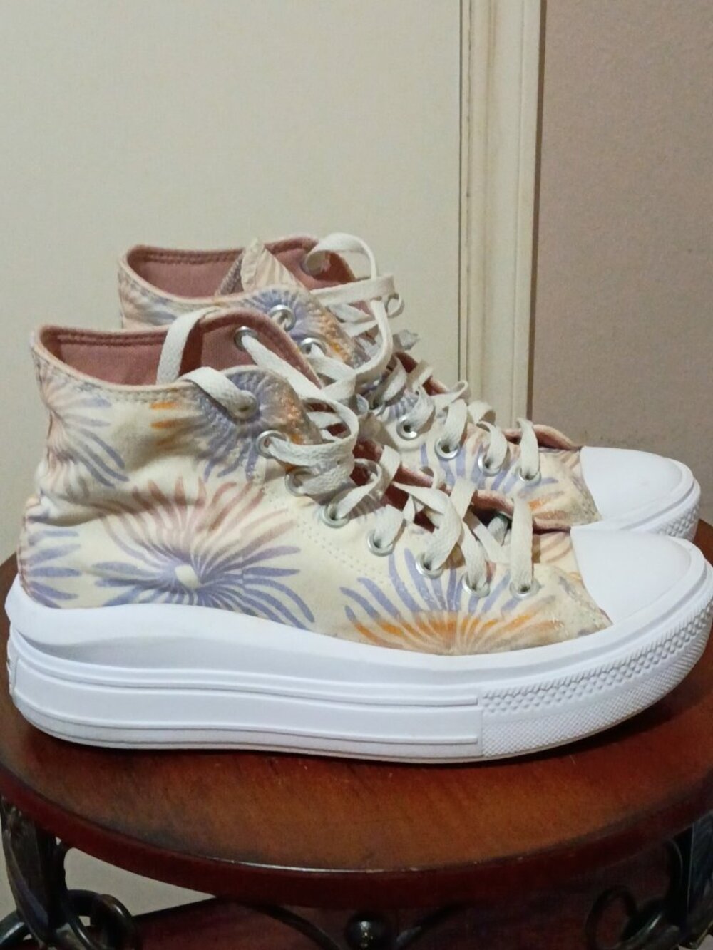 Converse Womens All-Star Move Floral Palm Size 9 Chuck Taylor Platform A06672C
